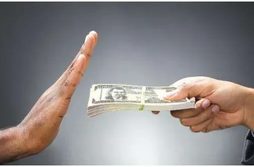 British tourist lands in trouble after trying to bribe Jamaican police officer